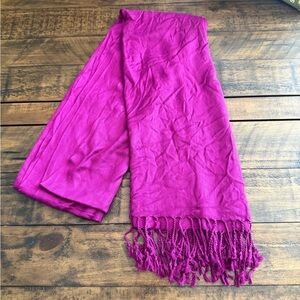 Liz Claiborne Bold Magenta Scarf with Fringe